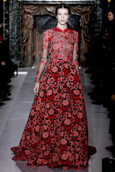 Look 35